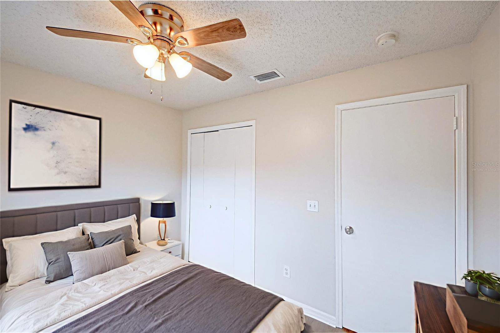 Image 23 of 34 For 1068 Brielle Court