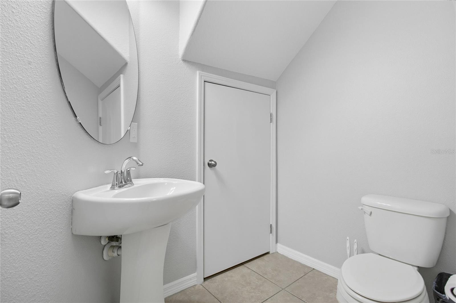 Image 14 of 24 For 278 Carina Circle