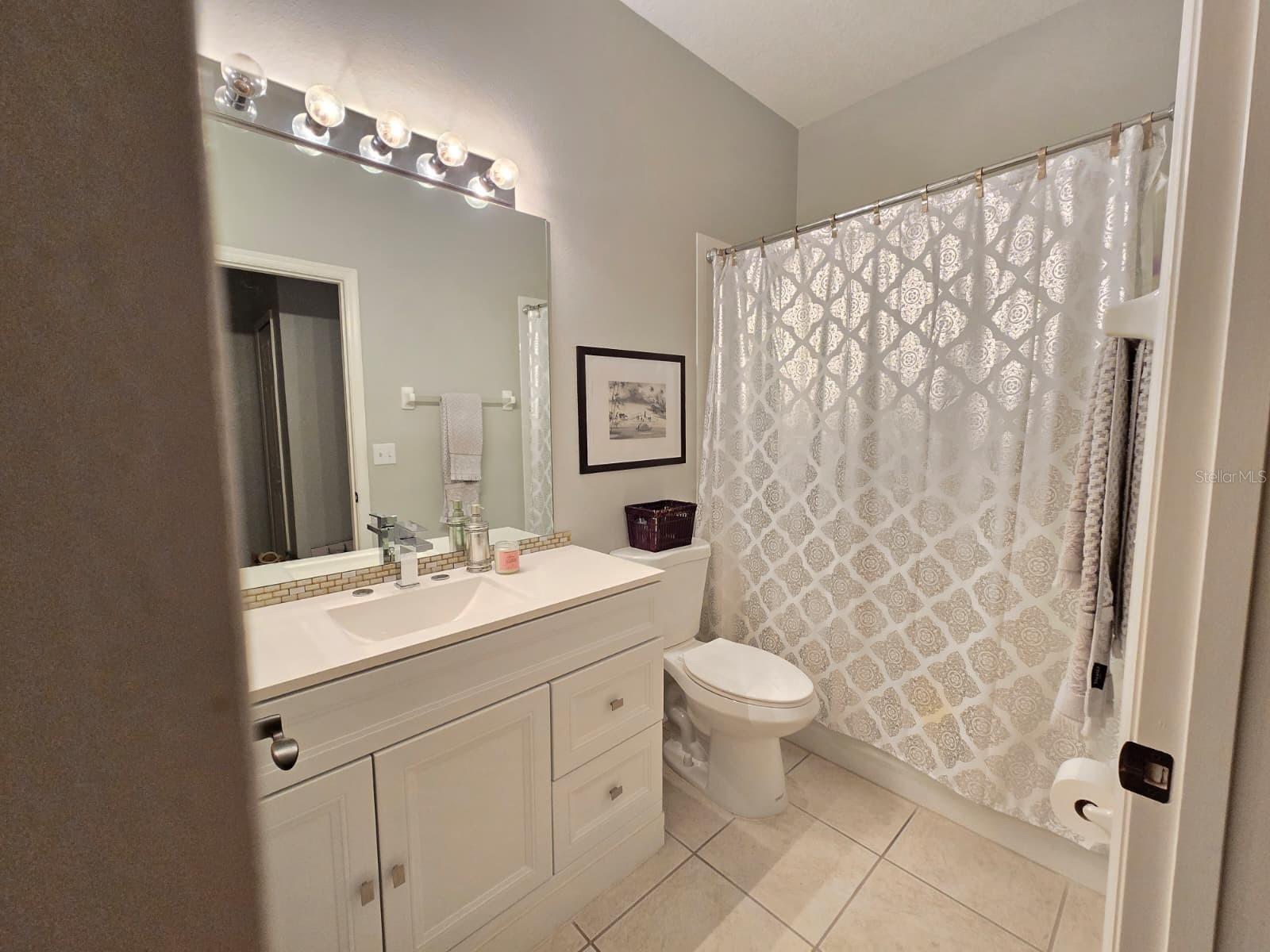 Image 19 of 21 For 4668 Redmond Place