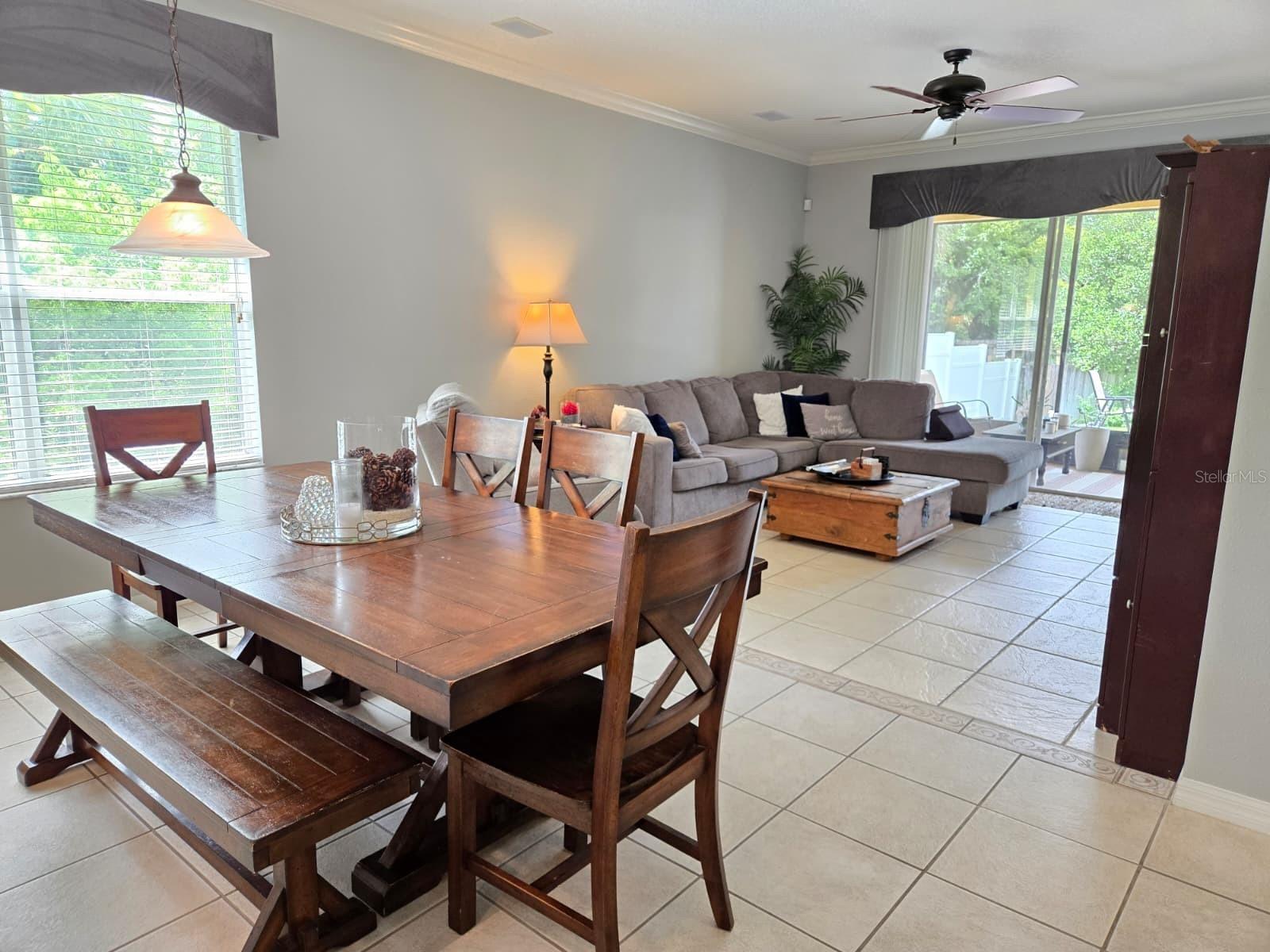 Image 4 of 21 For 4668 Redmond Place