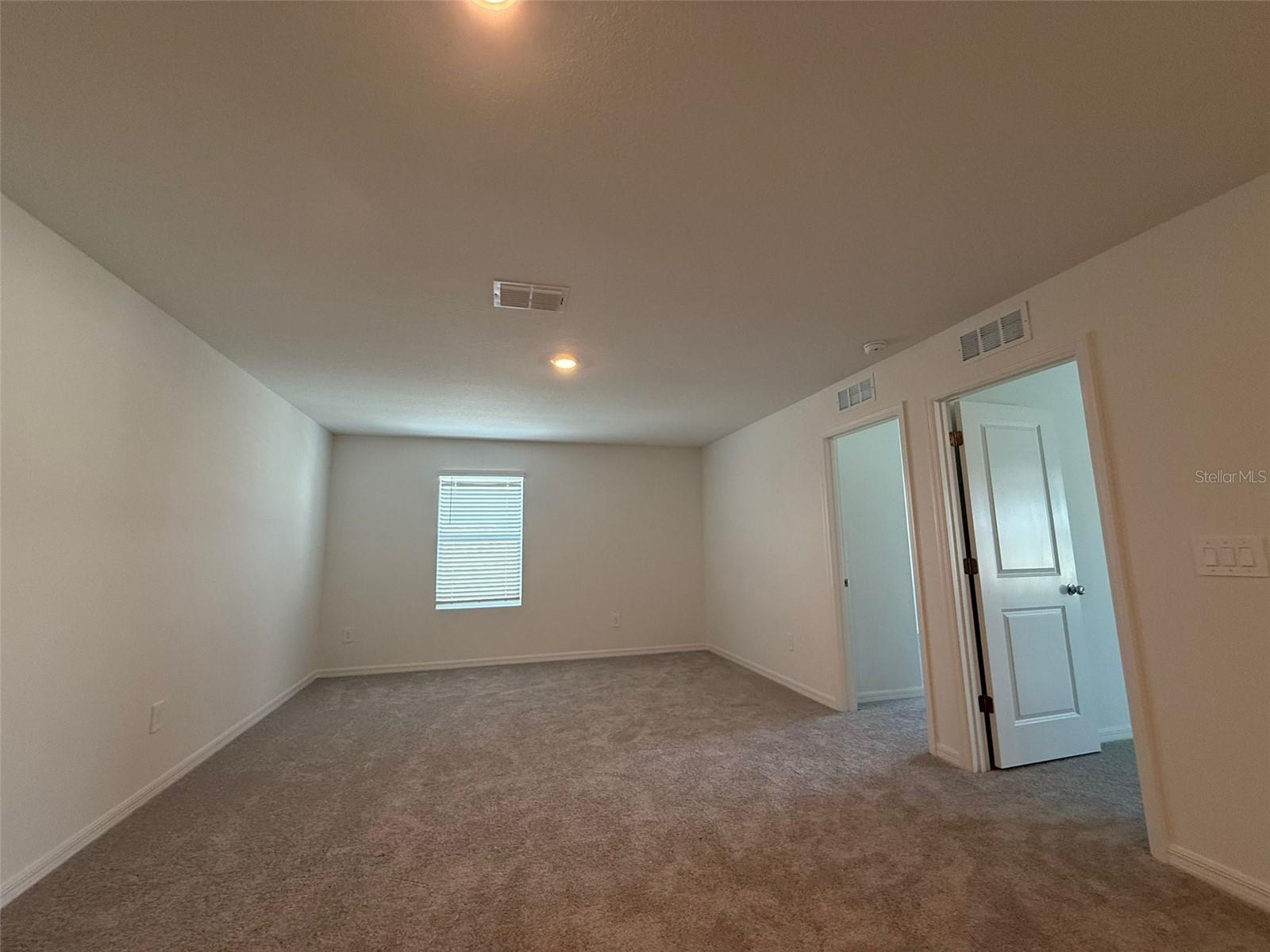 Image 20 of 28 For 12033 Brae Way
