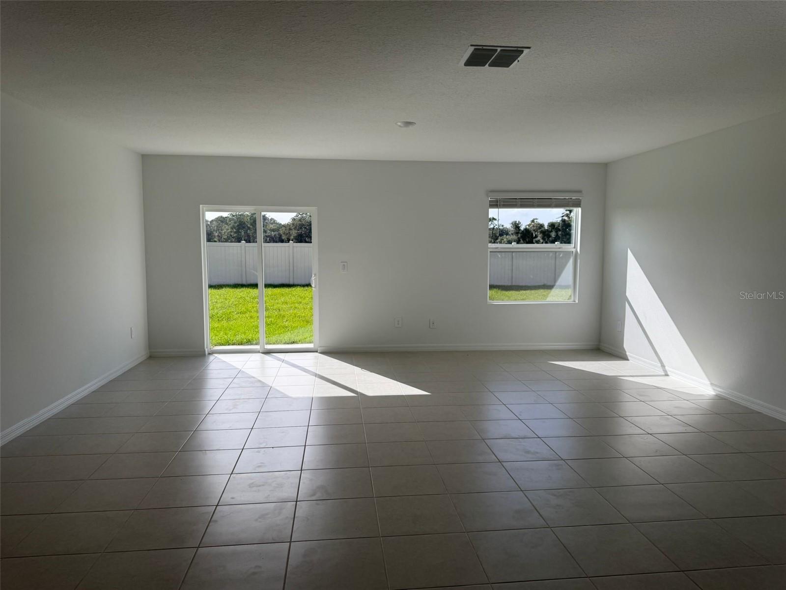 Image 5 of 28 For 12033 Brae Way