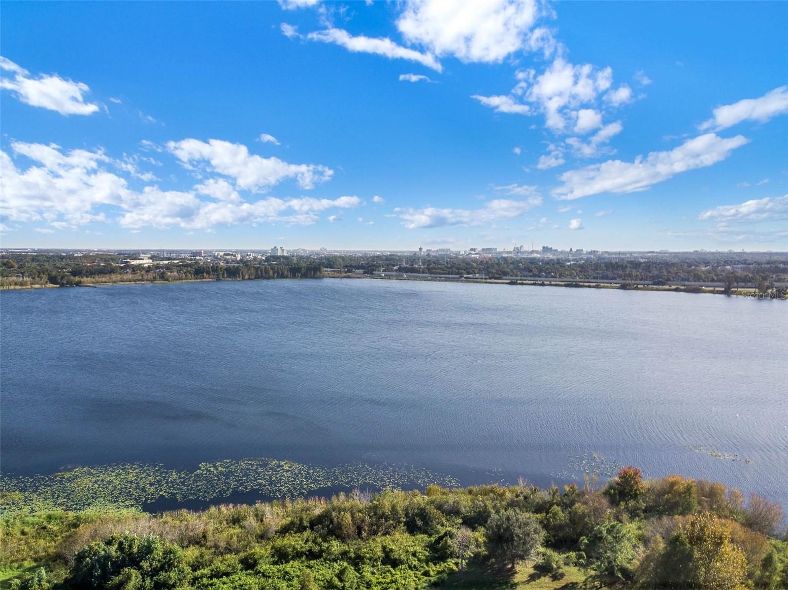 Image 28 of 33 For 3338 Robert Trent Jones Drive 307