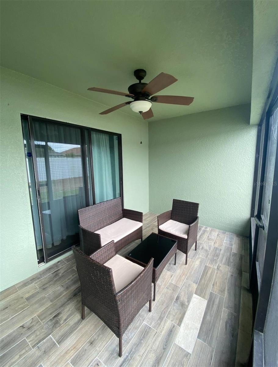 Image 18 of 23 For 660 Swallowtail Drive