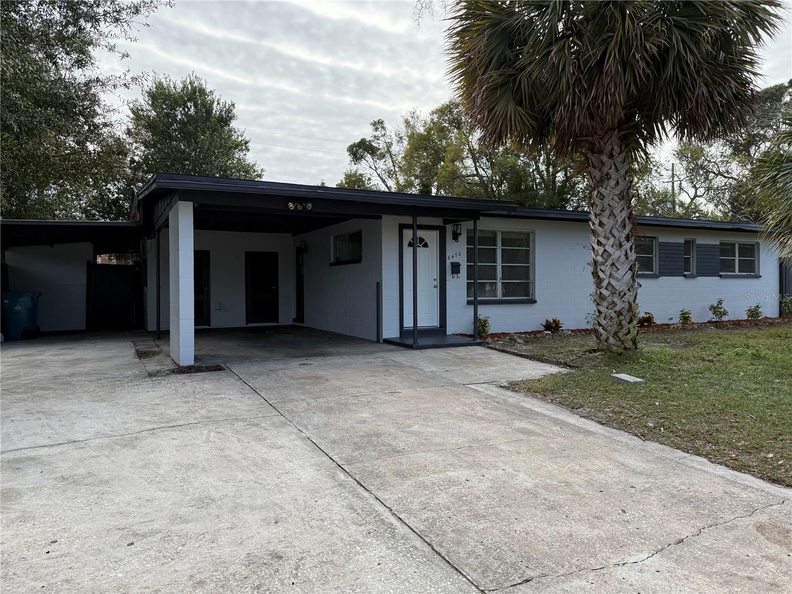 Image 2 of 35 For 6470 Savannah Place
