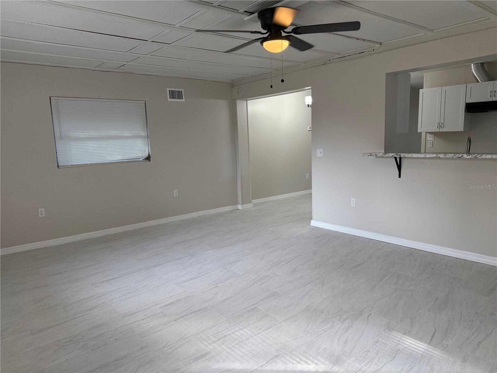 Image 21 of 35 For 6470 Savannah Place