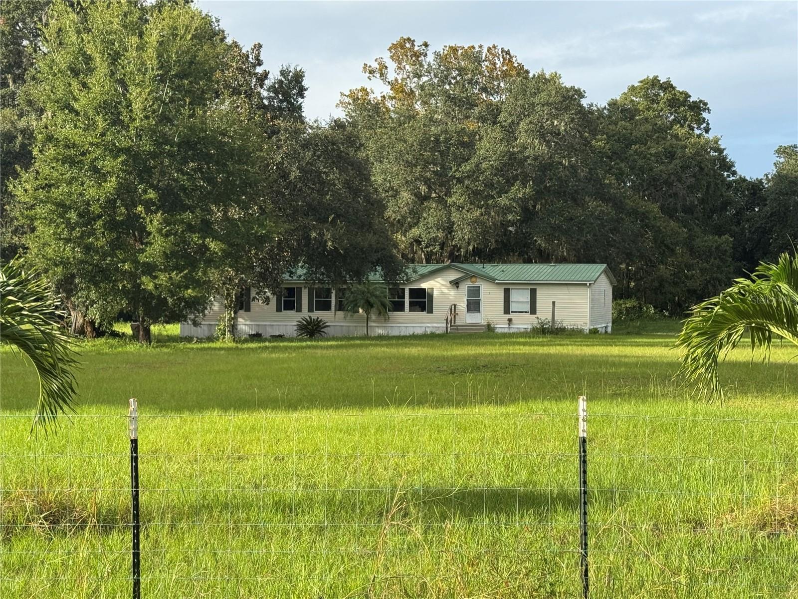 Image 2 of 10 For 15425 Trousdale Street