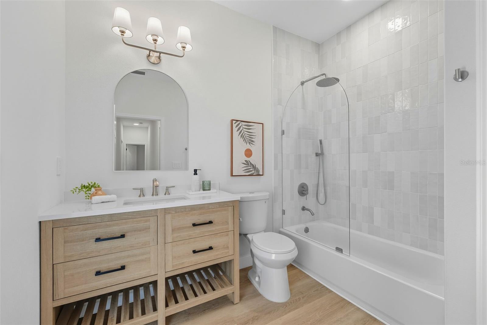 Image 24 of 28 For 19320 Oberly Parkway