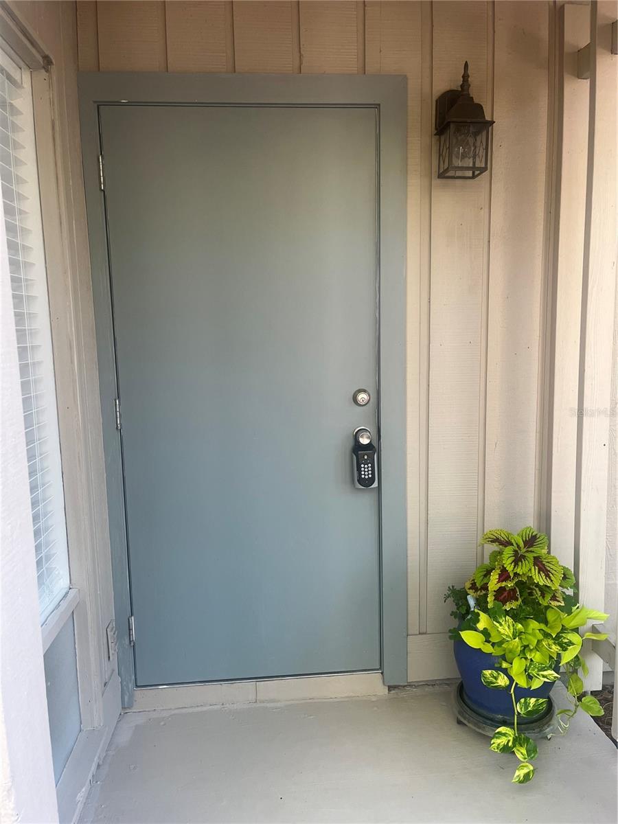 Details for 112 Crown Oaks Way 112, LONGWOOD, FL 32779