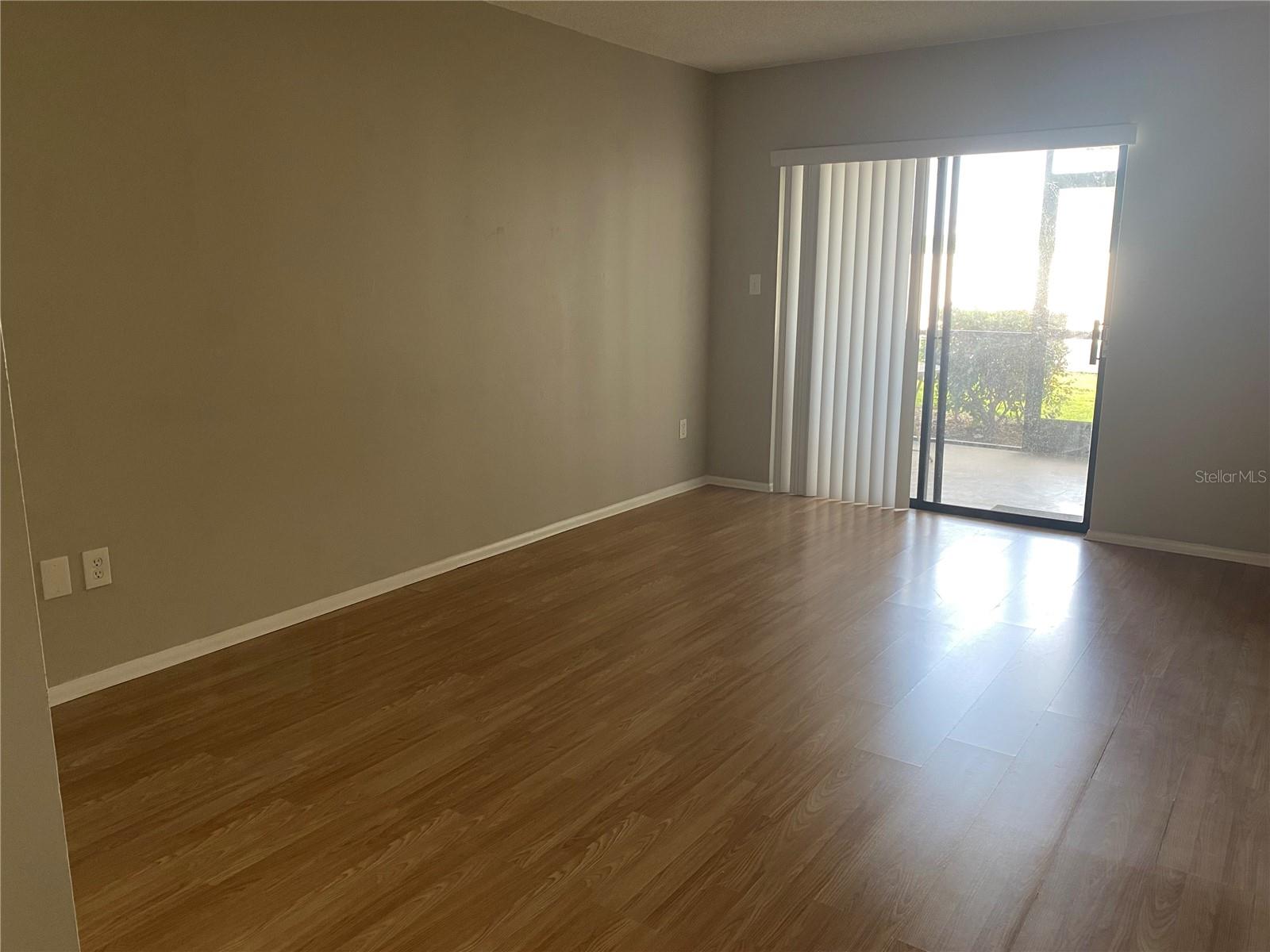 Image 13 of 38 For 4400 Castlepalm Road