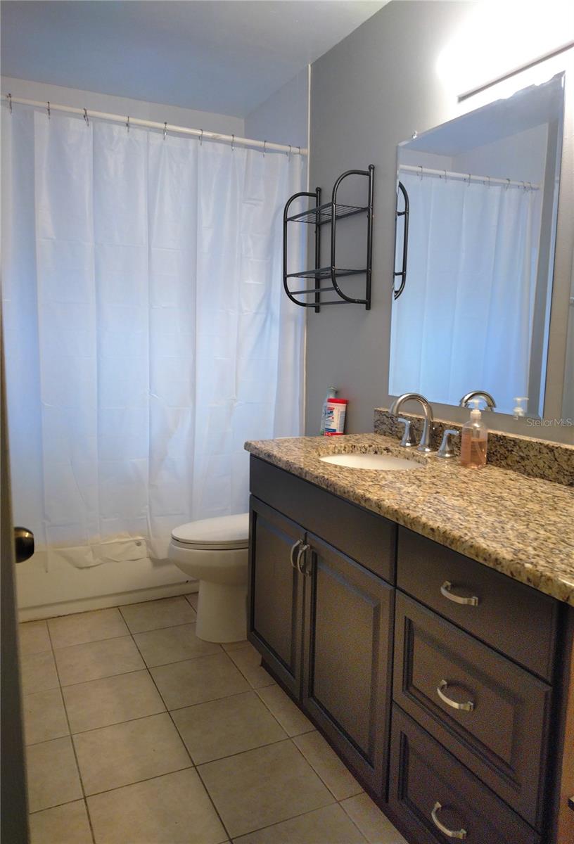 Image 14 of 38 For 4400 Castlepalm Road