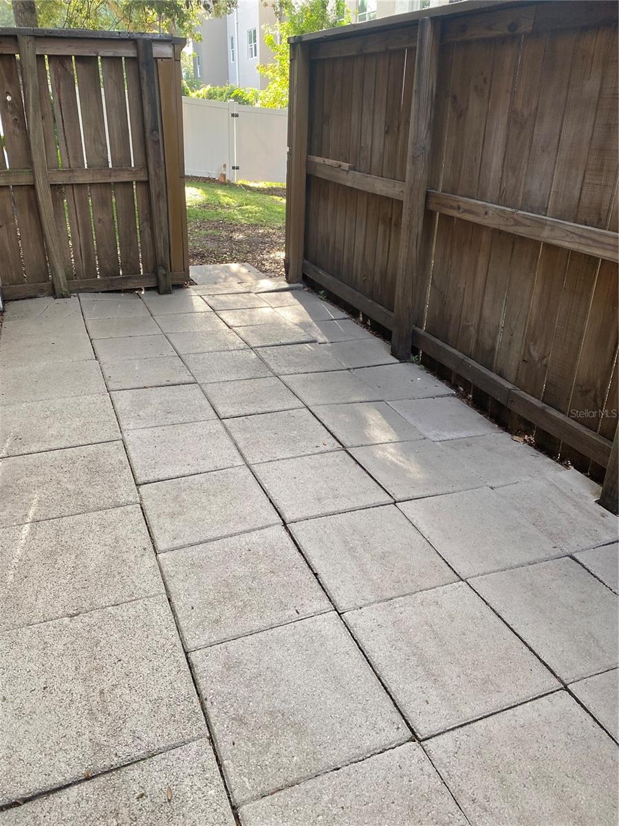 Image 20 of 38 For 4400 Castlepalm Road