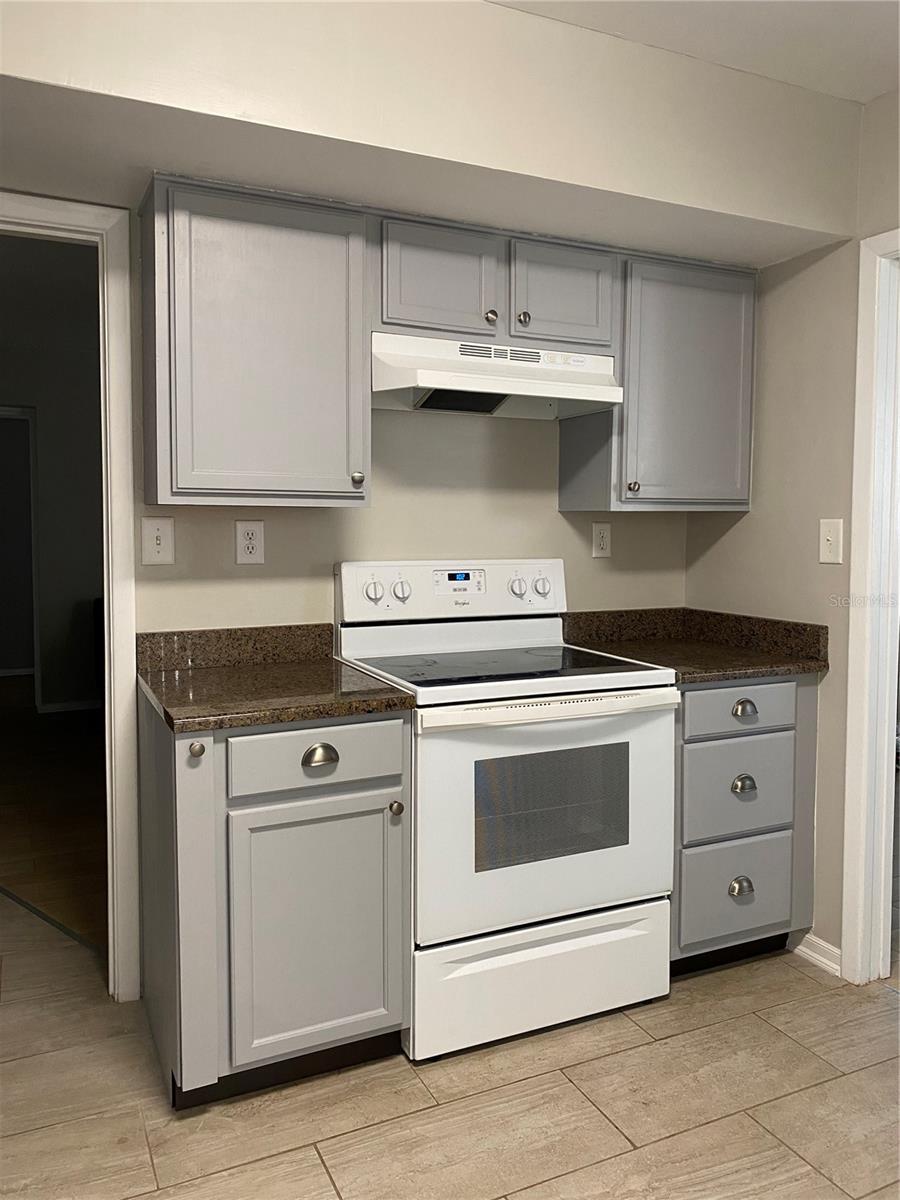 Image 7 of 38 For 4400 Castlepalm Road