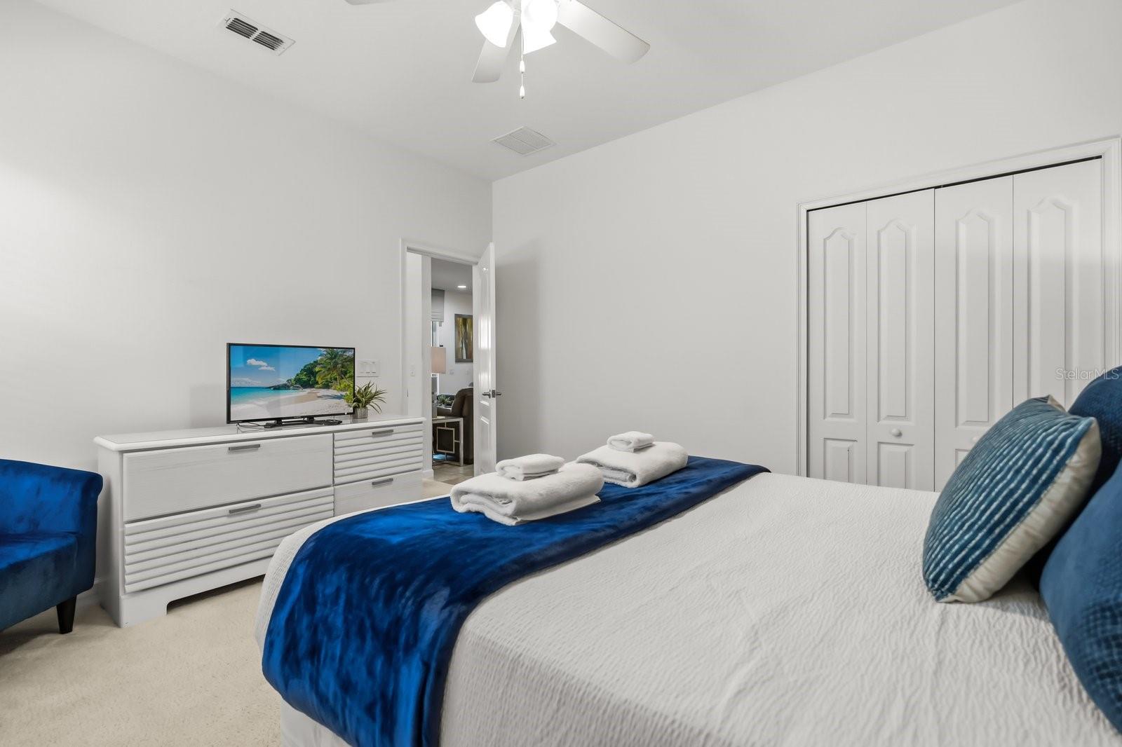 Image 25 of 55 For 5192 Oakbourne Avenue