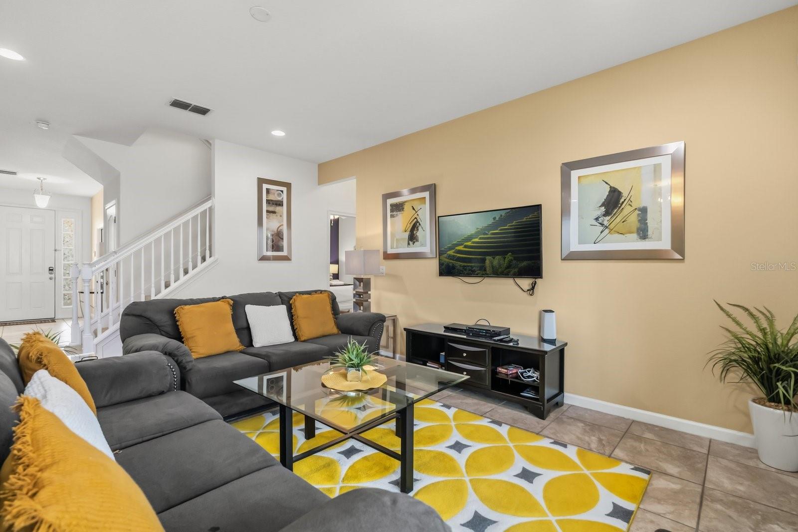 Image 3 of 55 For 5192 Oakbourne Avenue