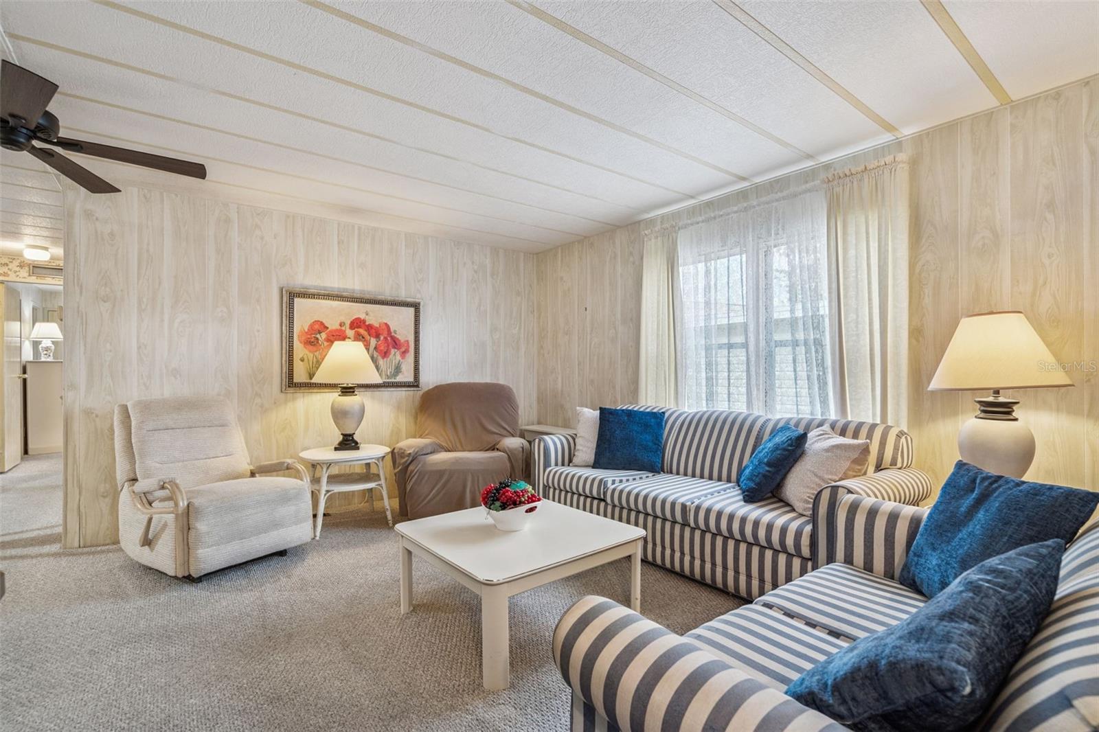 Image 5 of 19 For 237 Meadow Lark Drive