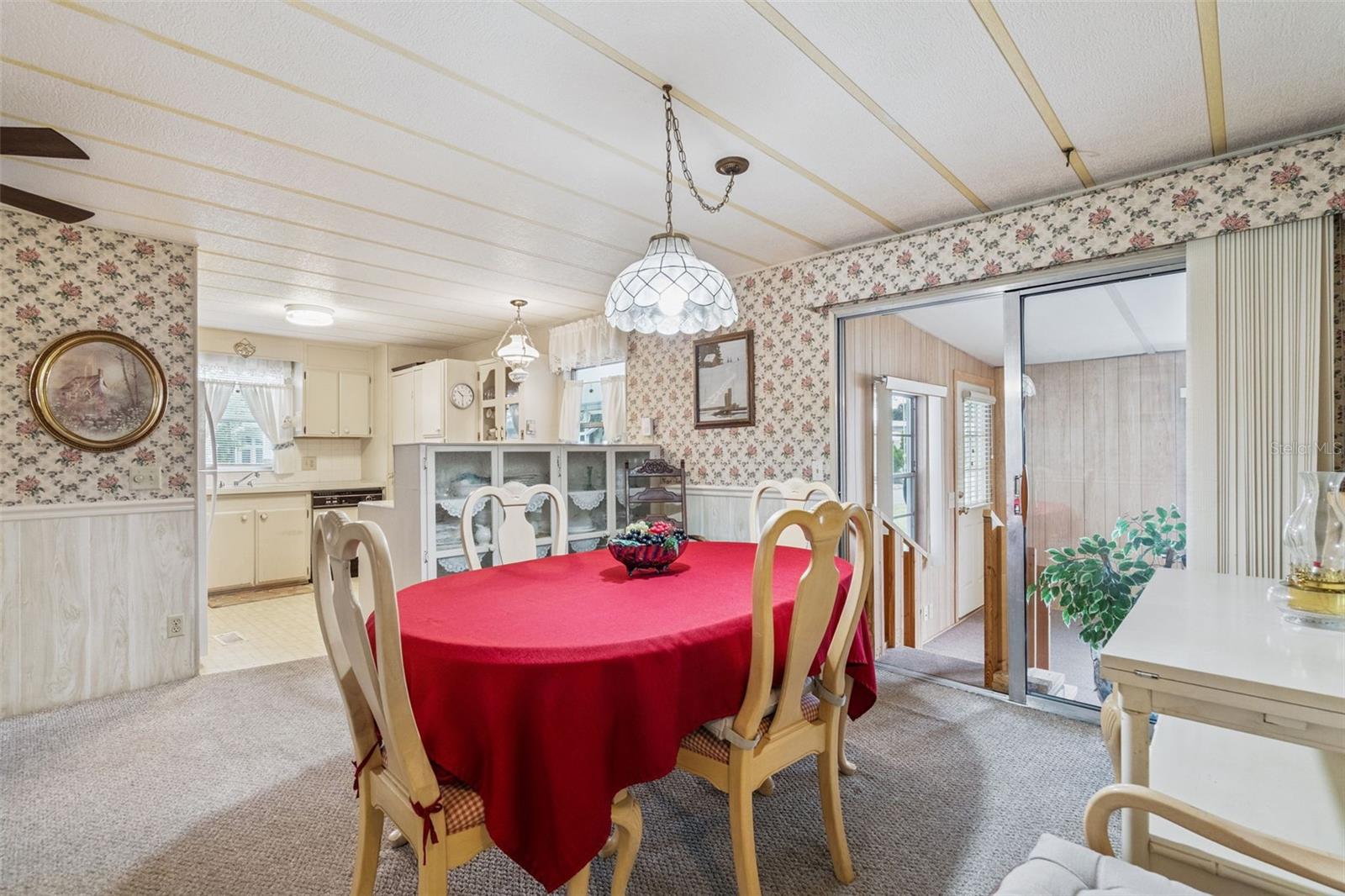 Image 8 of 19 For 237 Meadow Lark Drive