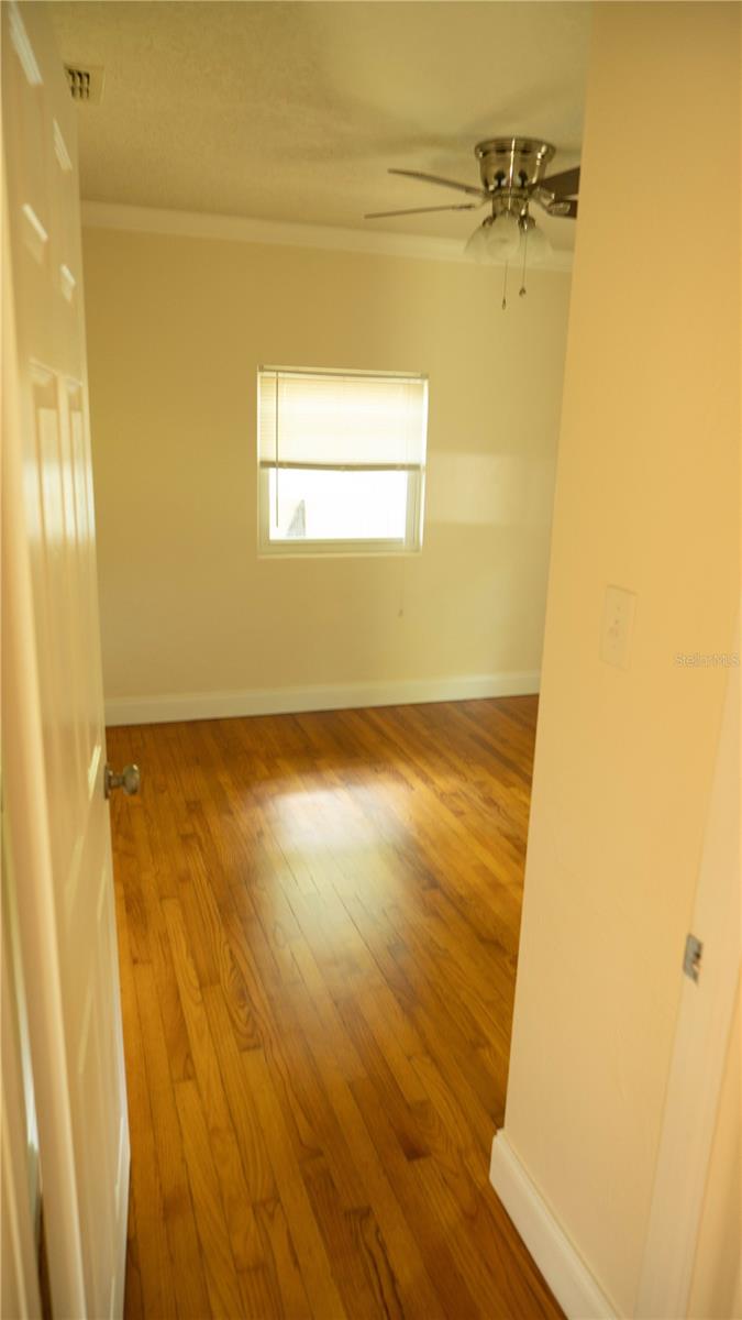 Image 13 of 26 For 2116 1-2 Henderson Drive