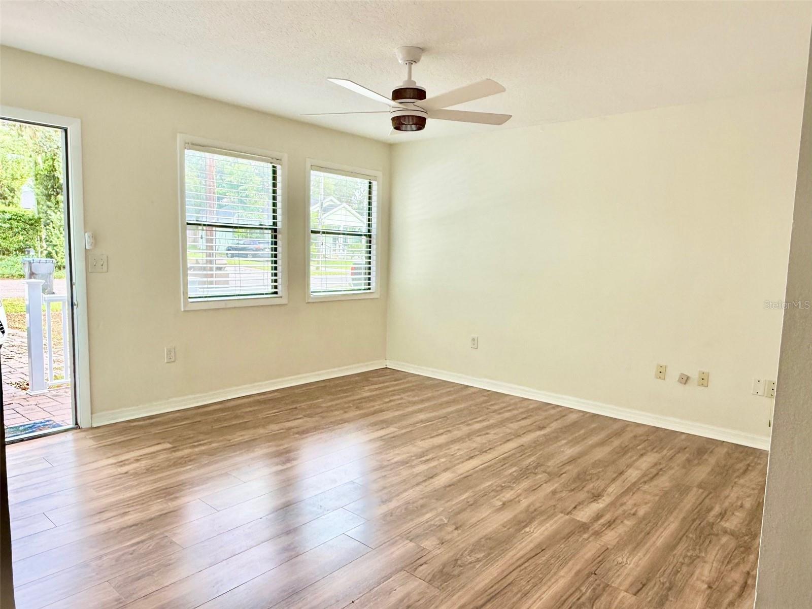 Image 4 of 24 For 1614 Jessamine Avenue