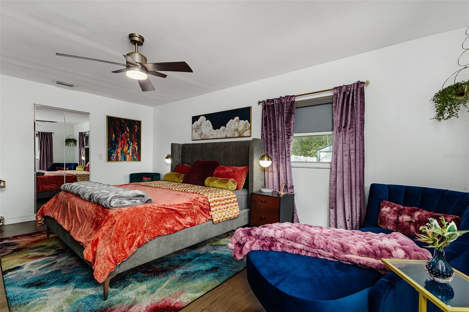 Image 24 of 58 For 1827 John Arthur Way