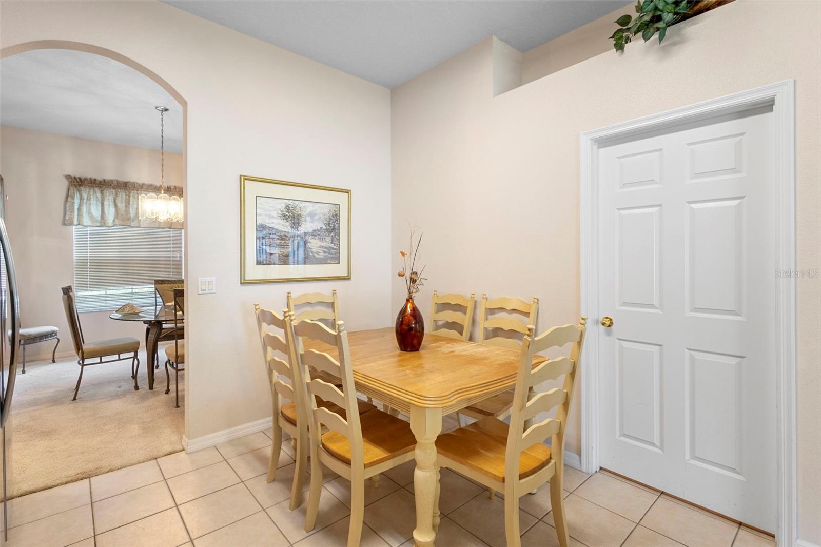 Image 20 of 45 For 2414 Ridgemoor Drive