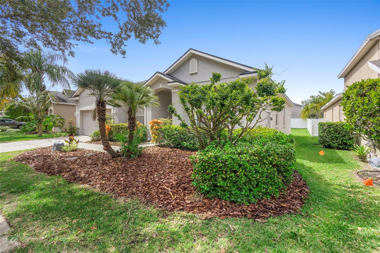 Image 4 of 45 For 2414 Ridgemoor Drive