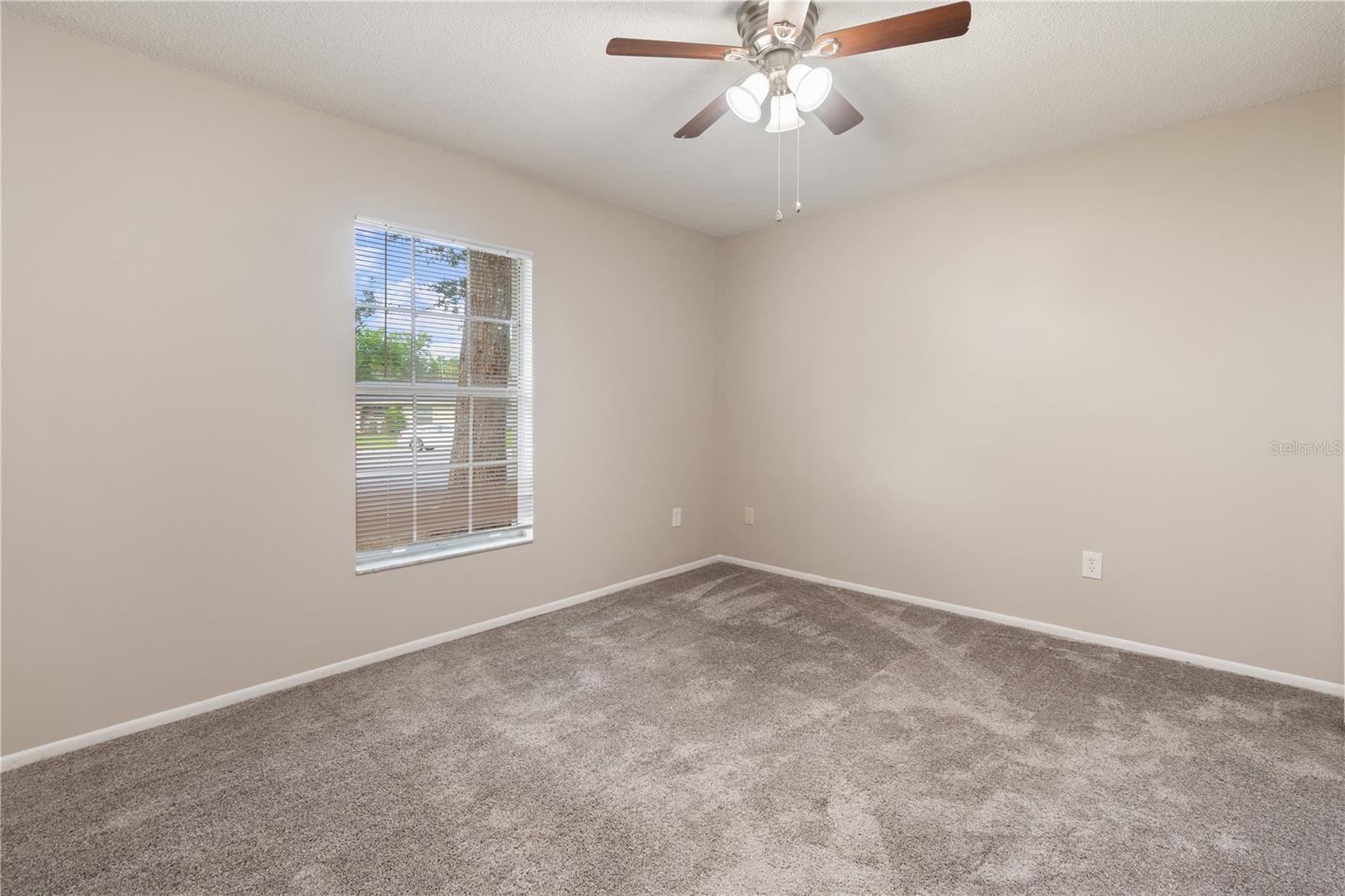 Image 22 of 25 For 905 Levee Court