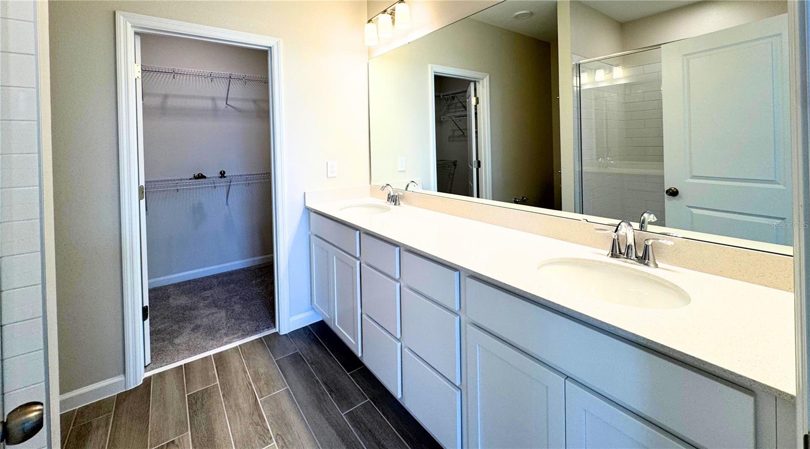 Image 13 of 22 For 15388 Burgtheater Drive