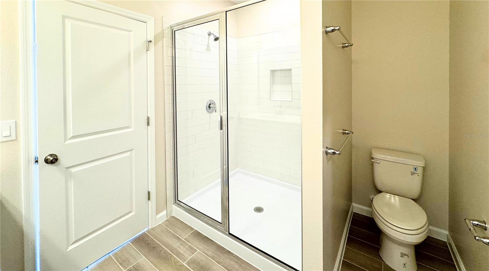 Image 14 of 22 For 15388 Burgtheater Drive