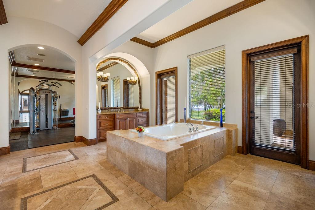 Image 24 of 95 For 1965 Lake Markham Preserve Trail