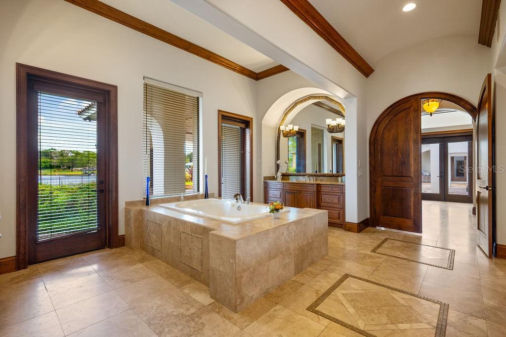 Image 25 of 95 For 1965 Lake Markham Preserve Trail