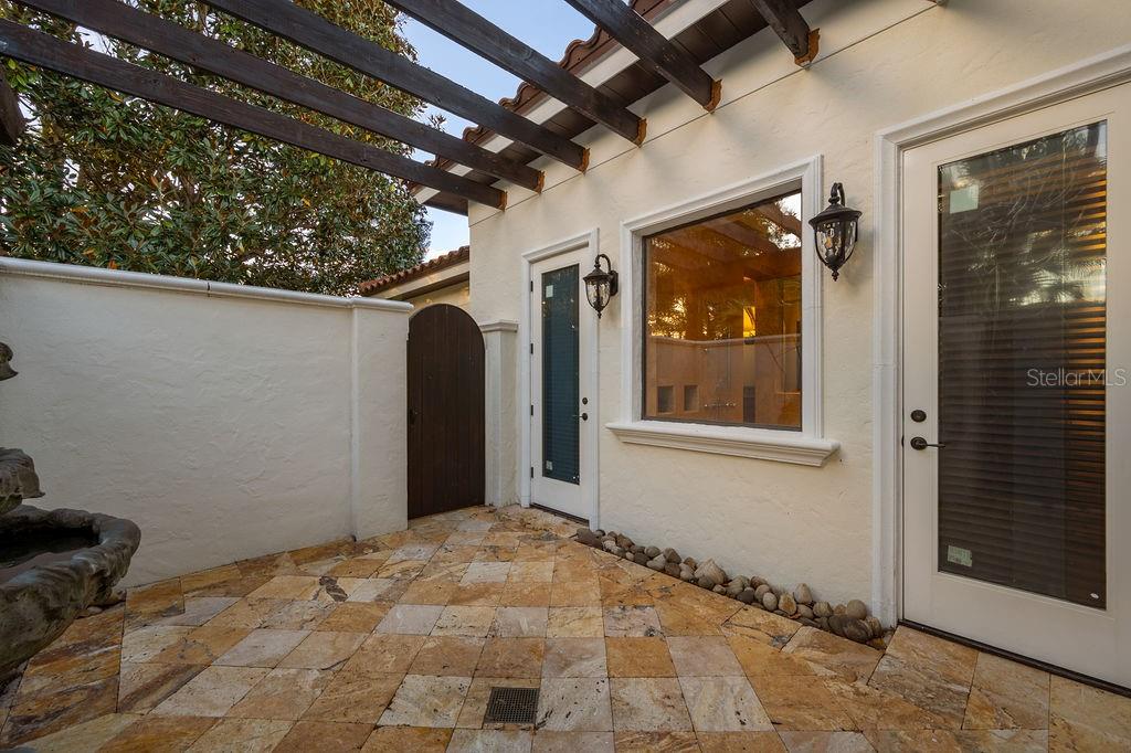 Image 29 of 95 For 1965 Lake Markham Preserve Trail