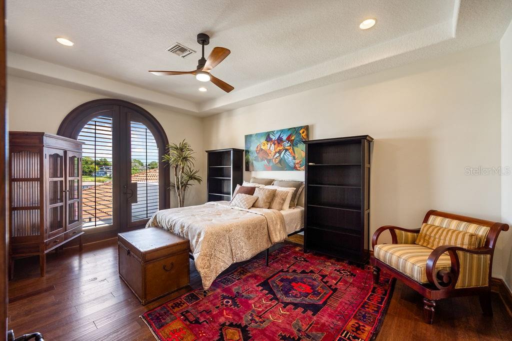 Image 39 of 95 For 1965 Lake Markham Preserve Trail