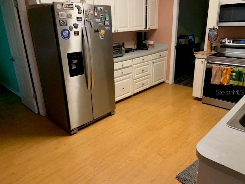 Image 6 of 16 For 1801 Bent Oak Court