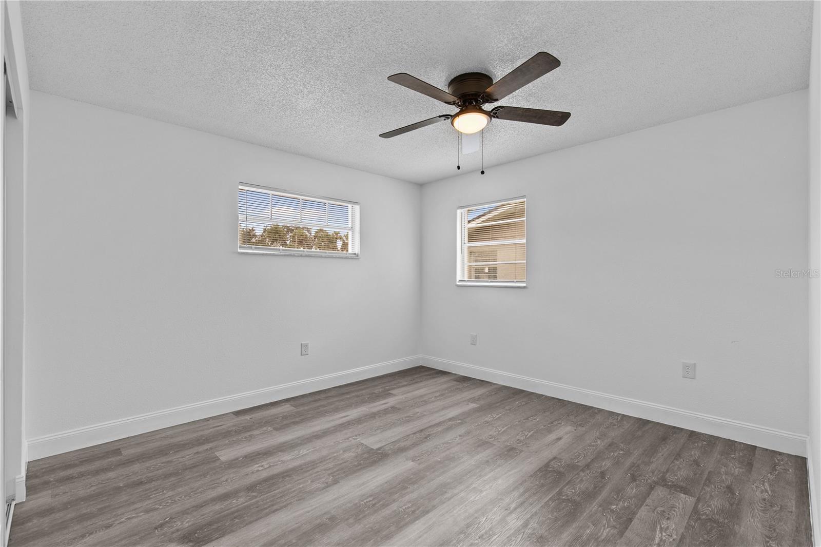 Image 12 of 26 For 705 Venus Drive
