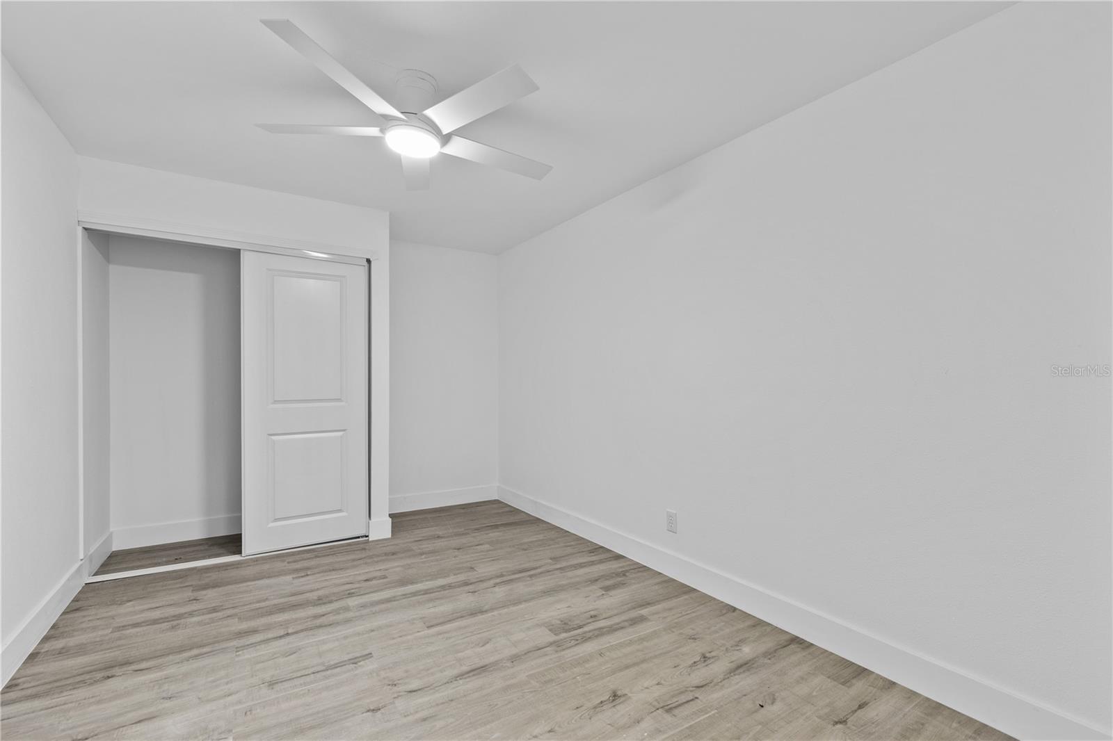 Image 16 of 26 For 705 Venus Drive