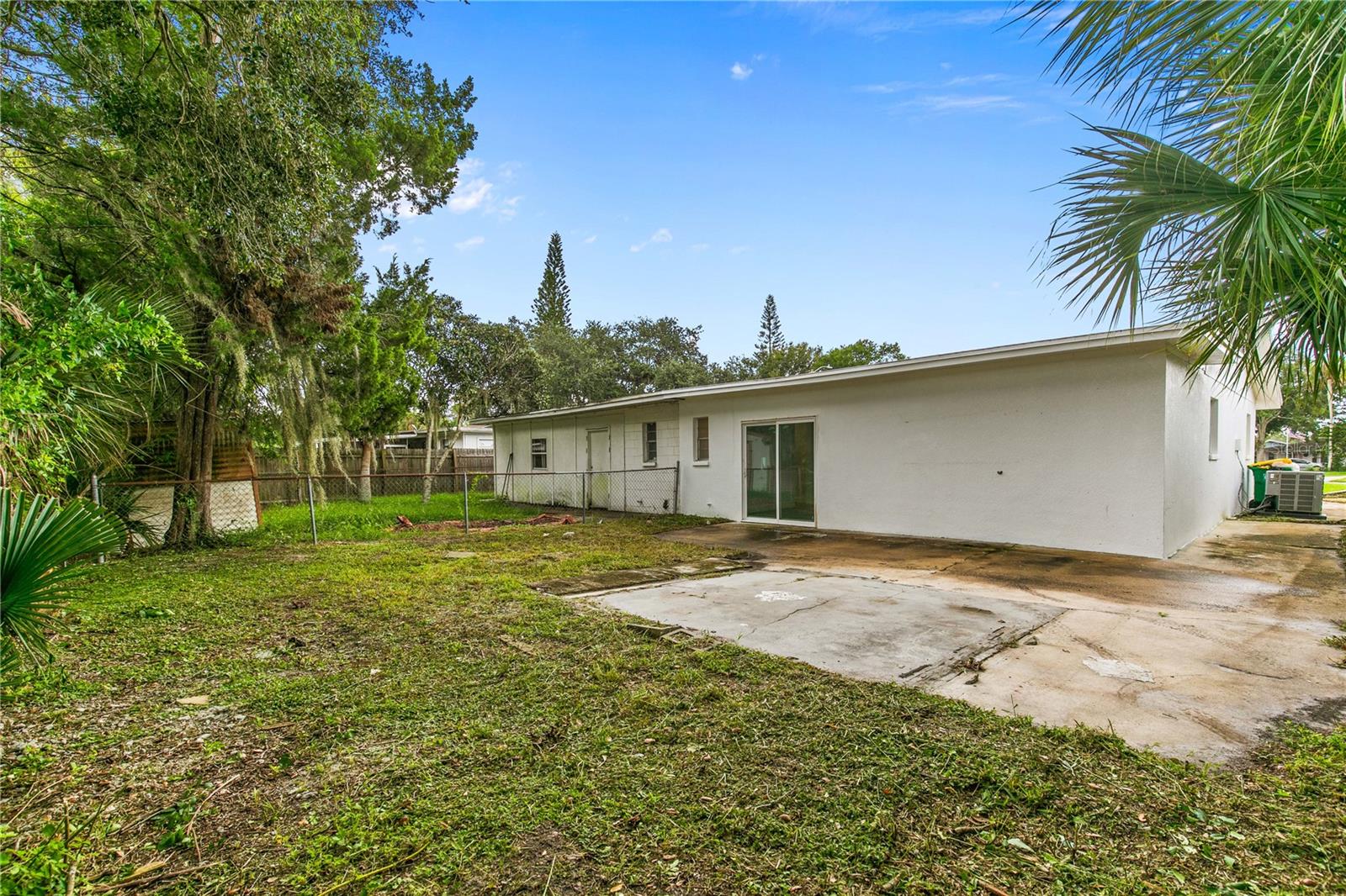 Image 17 of 26 For 705 Venus Drive