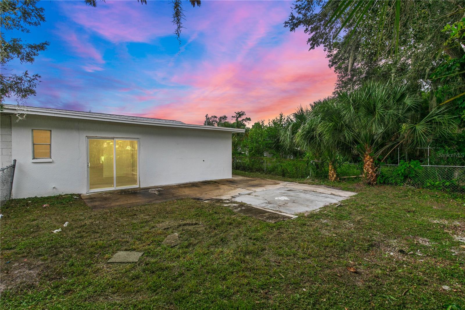 Image 18 of 26 For 705 Venus Drive