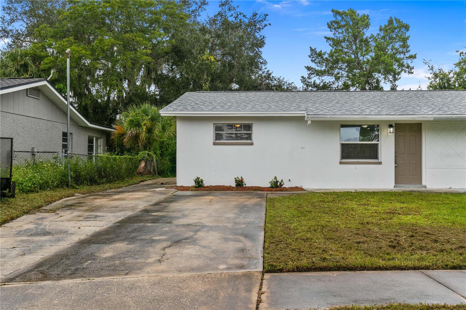 Image 2 of 26 For 705 Venus Drive