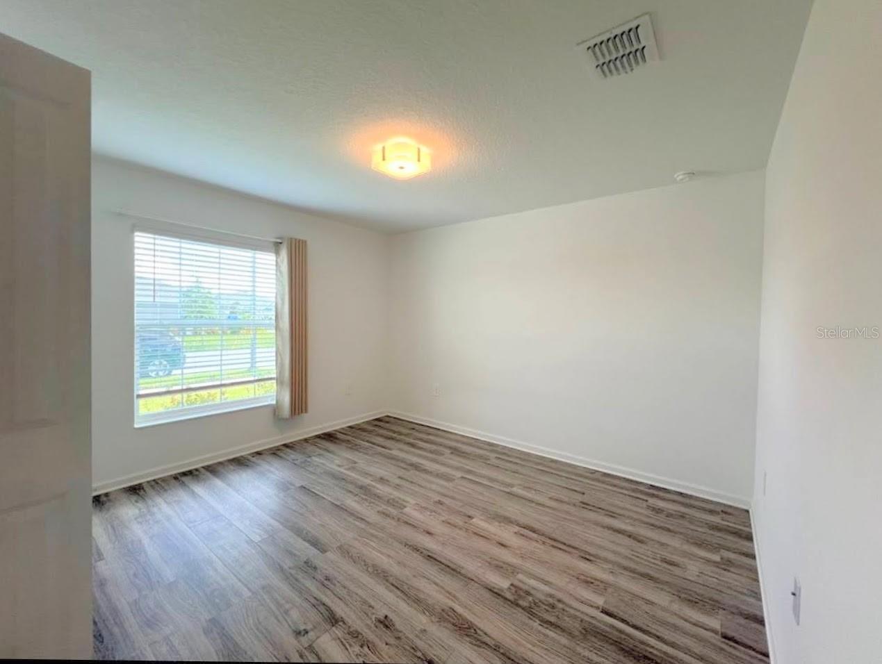 Image 13 of 24 For 5421 Preserve Boulevard