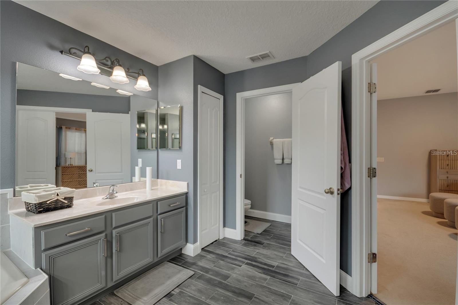 Image 42 of 65 For 15624 Montesino Drive