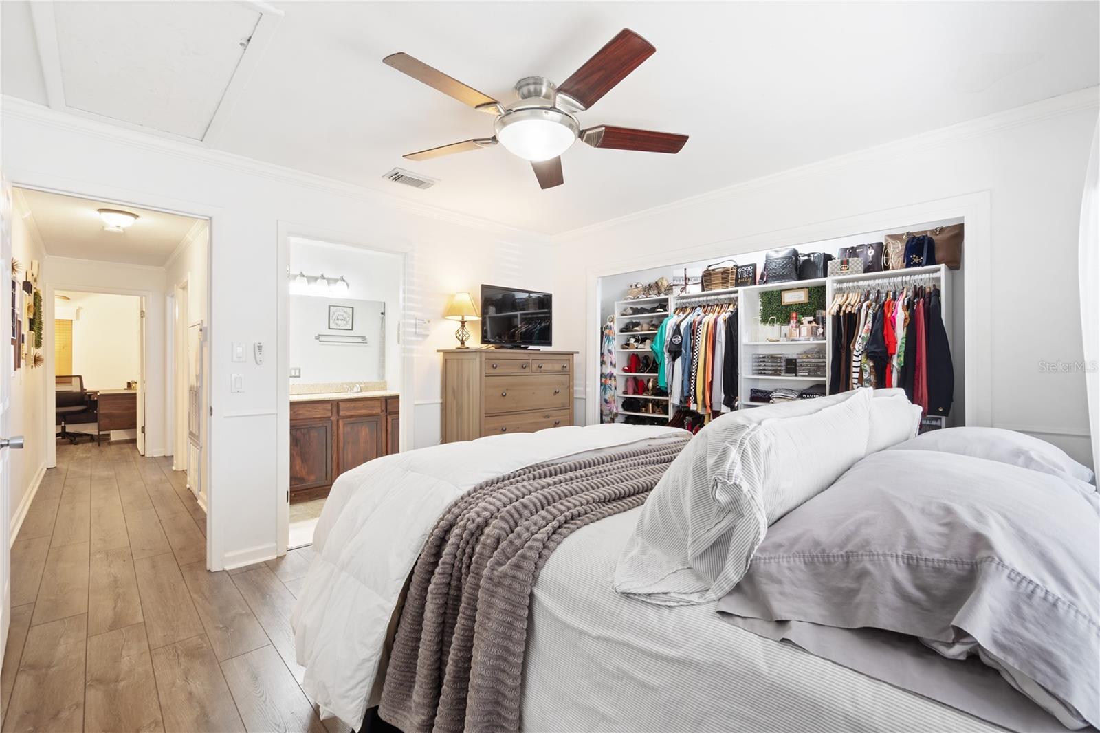 Image 13 of 23 For 30132 Tavares Ridge Boulevard 0
