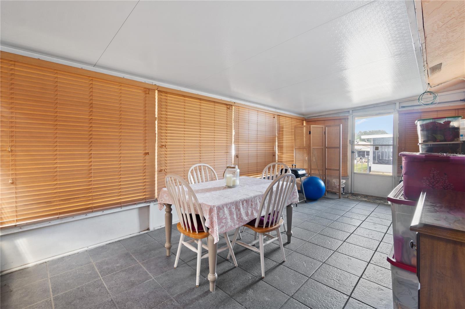 Image 19 of 23 For 30132 Tavares Ridge Boulevard 0