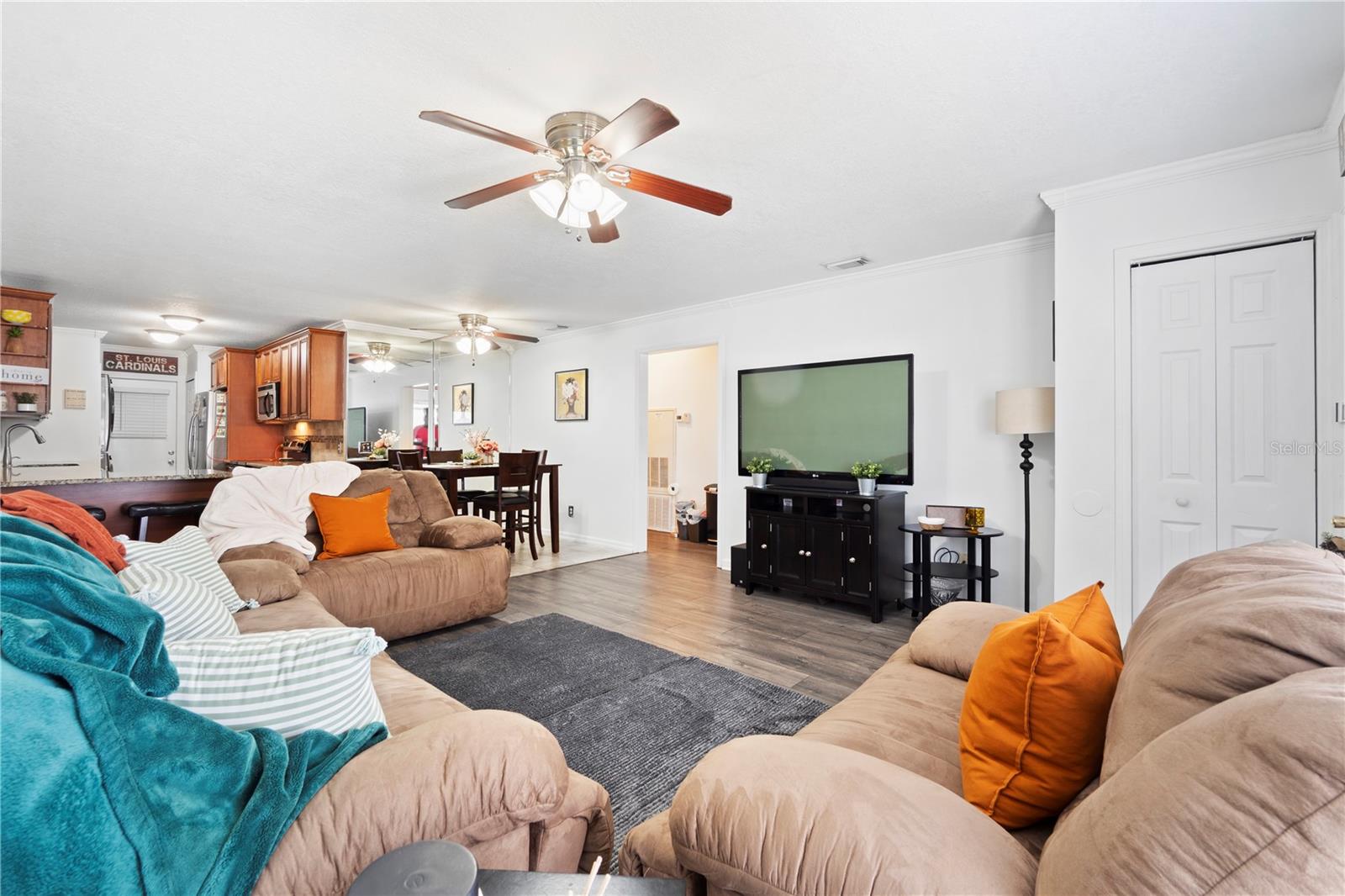 Image 4 of 23 For 30132 Tavares Ridge Boulevard 0