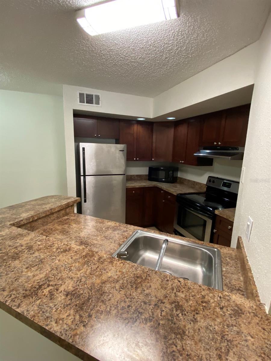 Image 5 of 20 For 4560 Commander Drive 1313