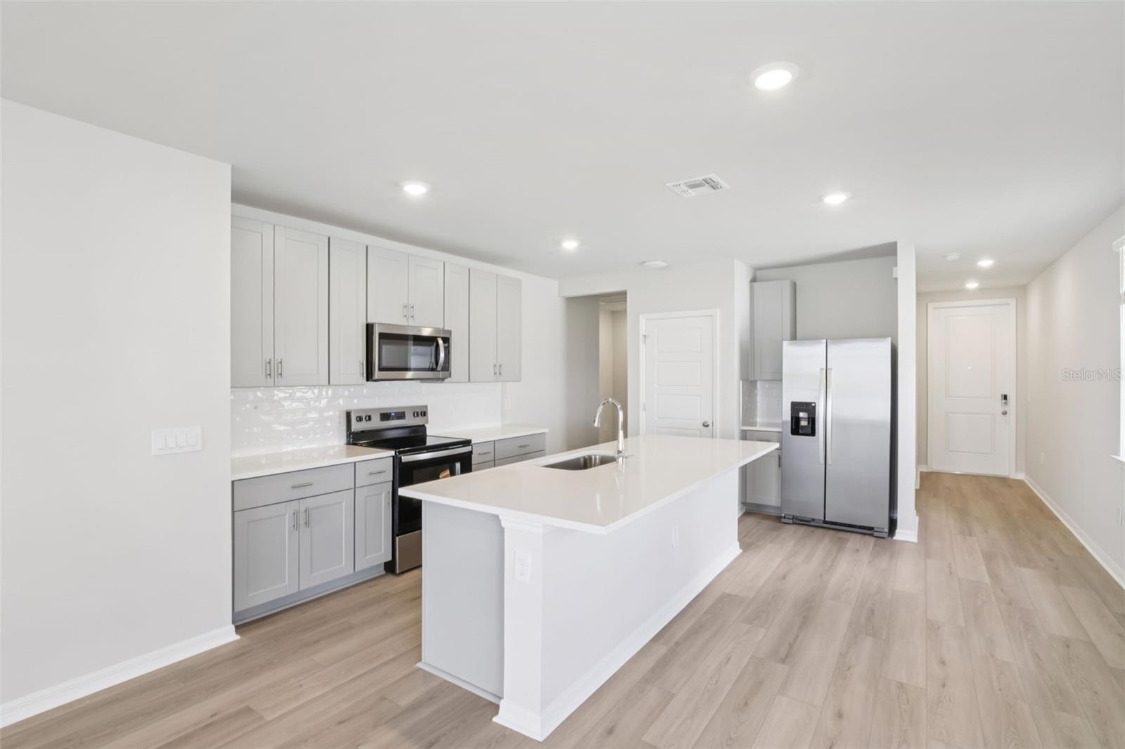 Image 10 of 40 For 44476 Diamond Trail