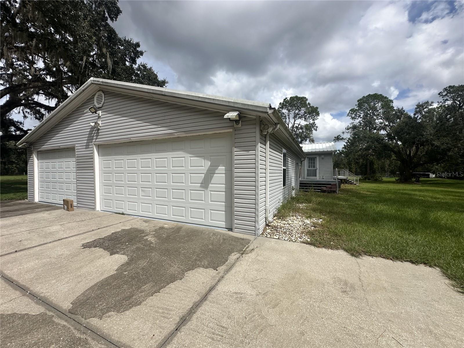 Image 14 of 15 For 10809 Cedar Cove Drive