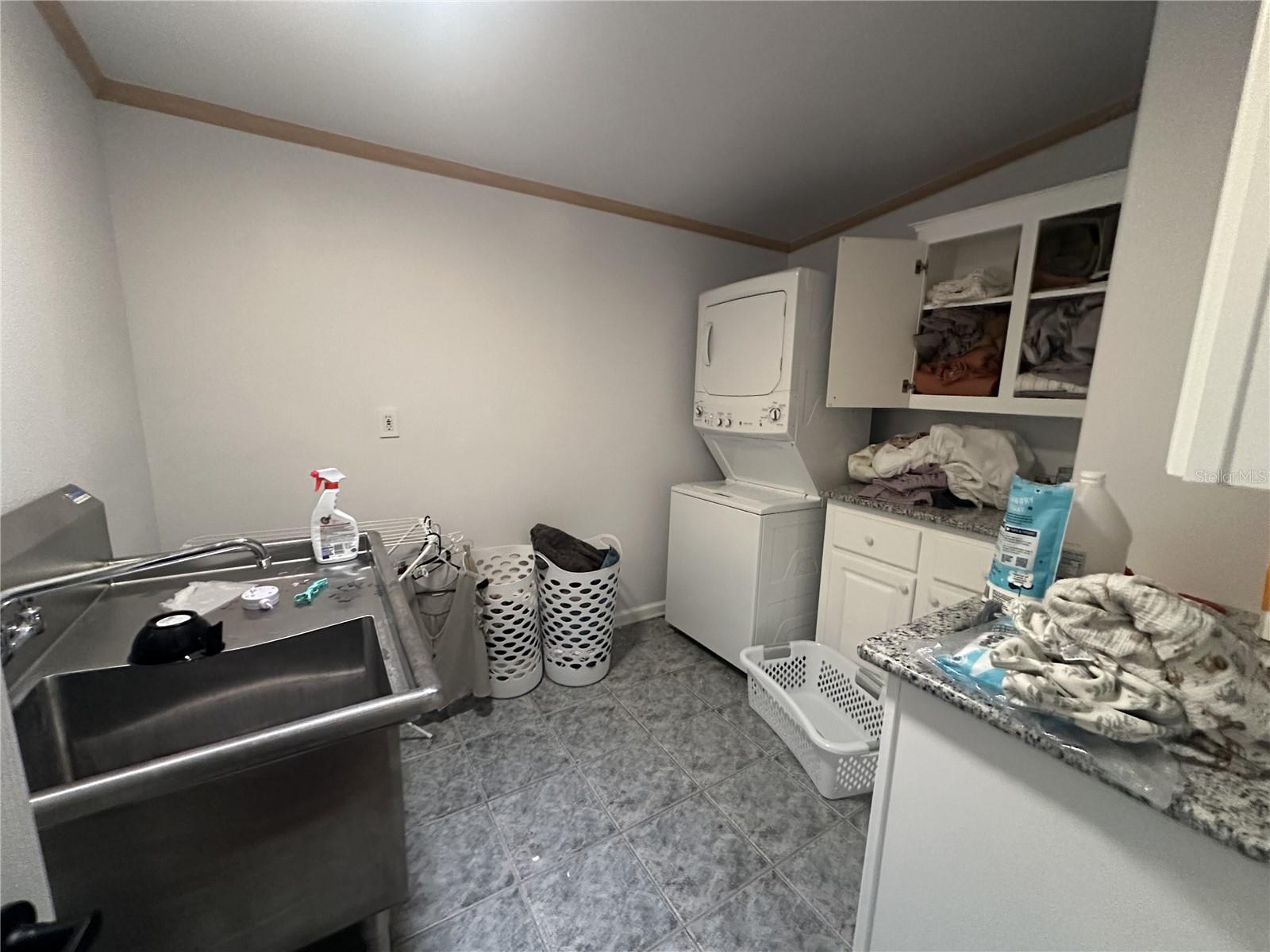 Image 5 of 15 For 10809 Cedar Cove Drive