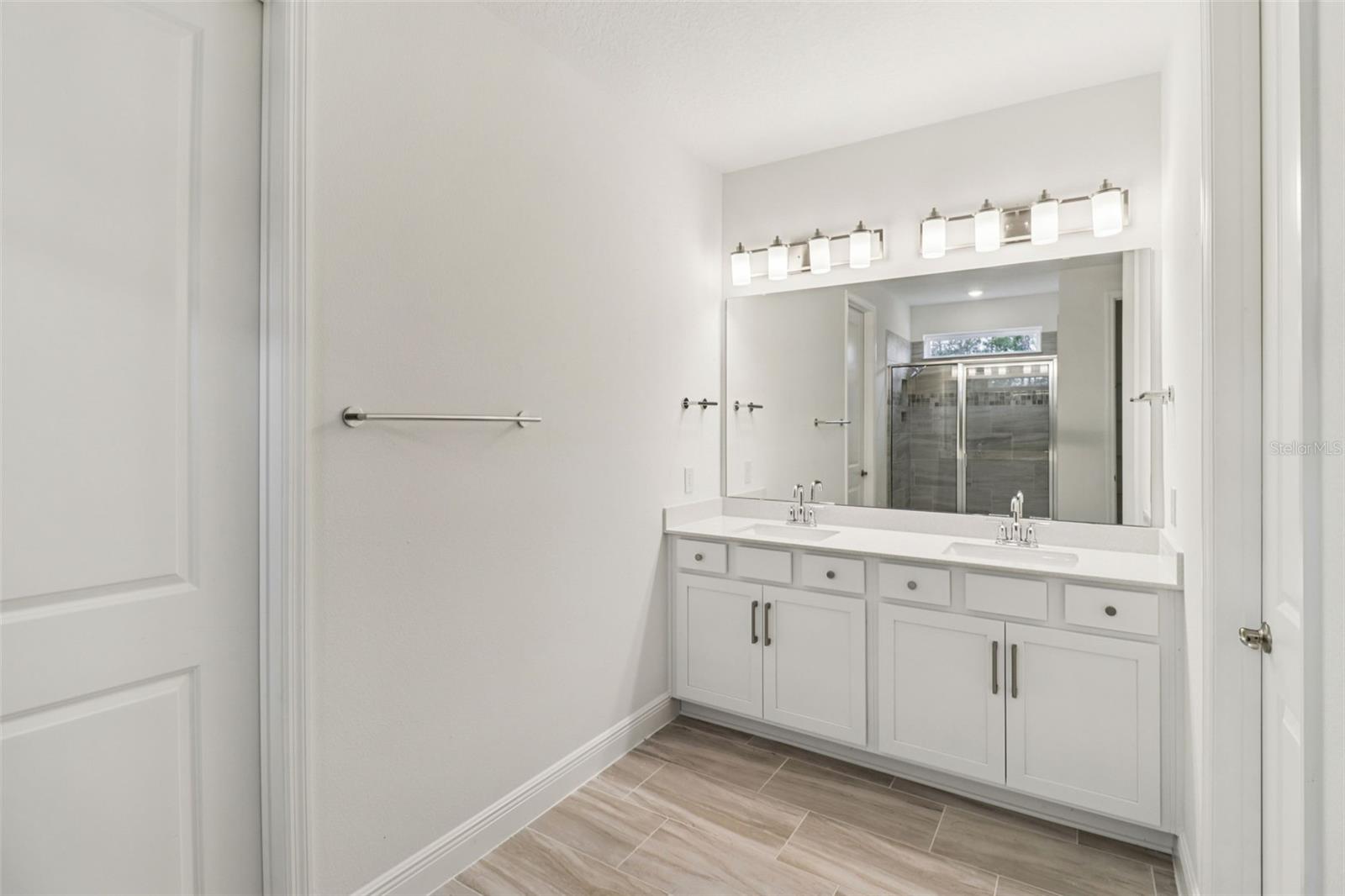 Image 27 of 39 For 1217 Pampus Drive