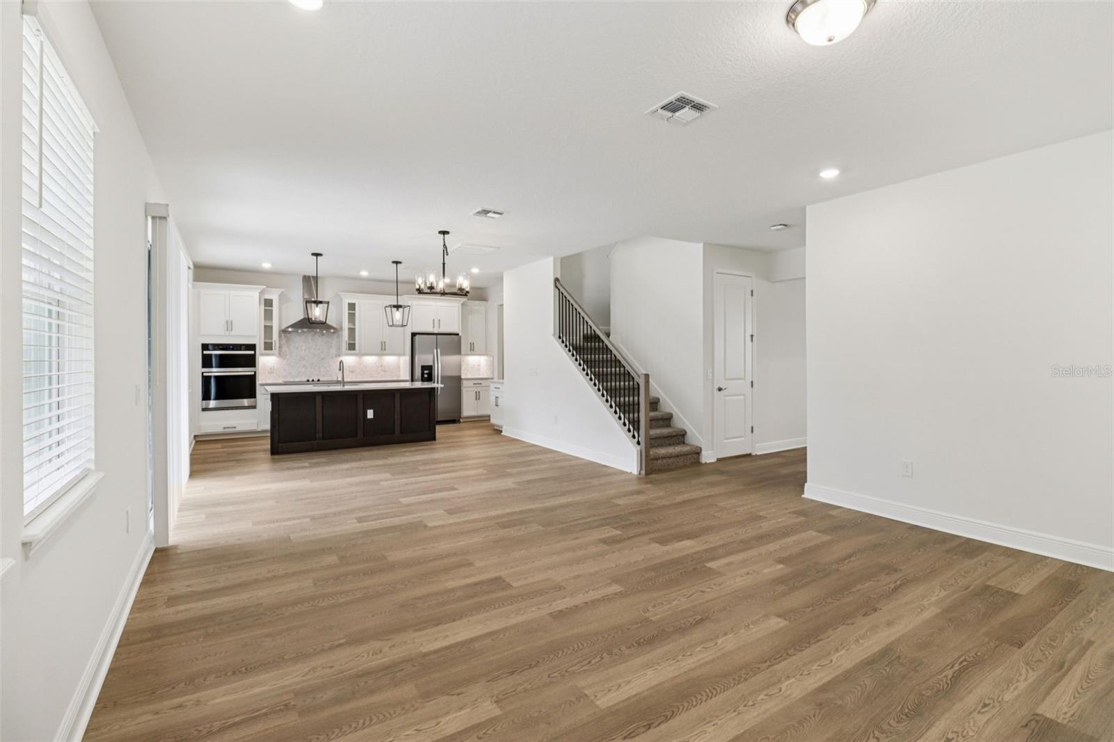 Image 7 of 39 For 1217 Pampus Drive